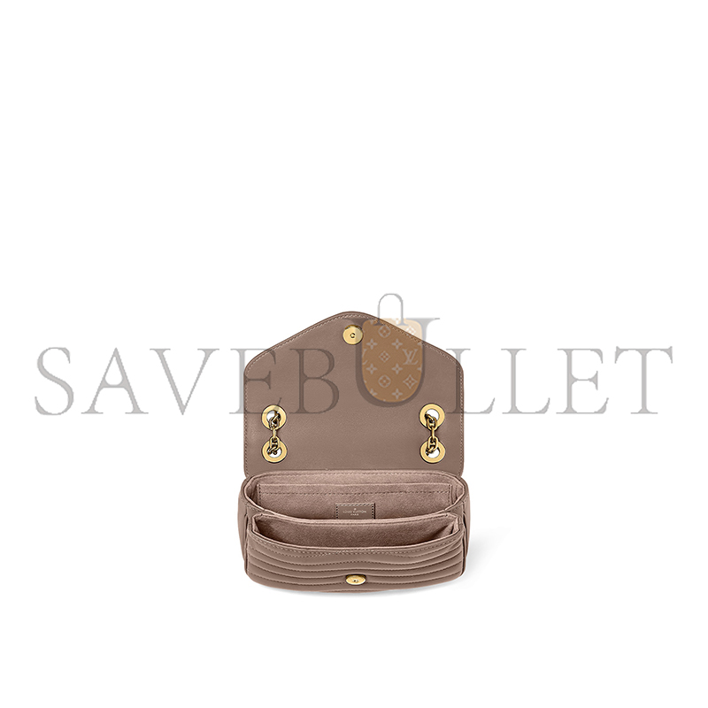 LOUIS VUITTON NEW WAVE CHAIN BAG PM M20838 (21*12*9cm) LOUIS VUITTON NEW WAVE CHAIN BAG PM M20838 (21*12*9cm)